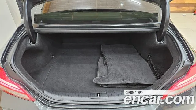 Genesis G70 2019 thumb 6