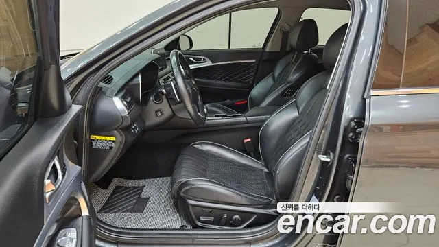 Genesis G70 2019 thumb 9