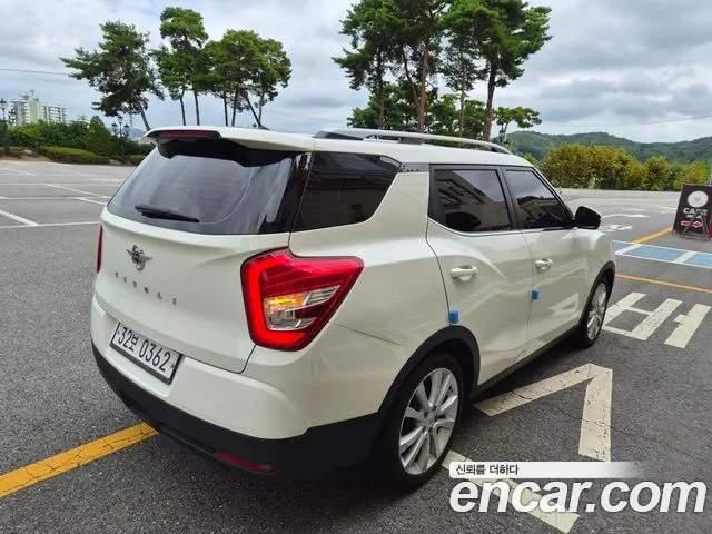 KG_Mobility_Ssangyong TIBOLI 2016 thumb 6