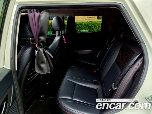 KG_Mobility_Ssangyong TIBOLI 2016 thumb 10