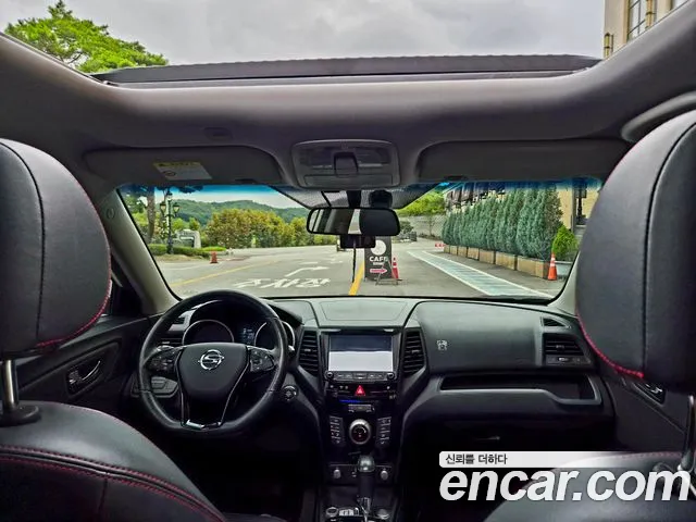 KG_Mobility_Ssangyong TIBOLI 2016 thumb 12