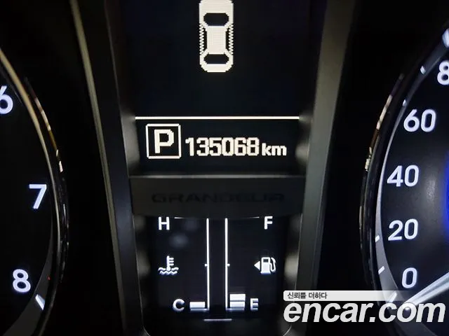 Hyundai Grandeur 2016 thumb 8