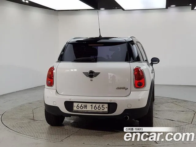 Mini Countryman 2012 thumb 3