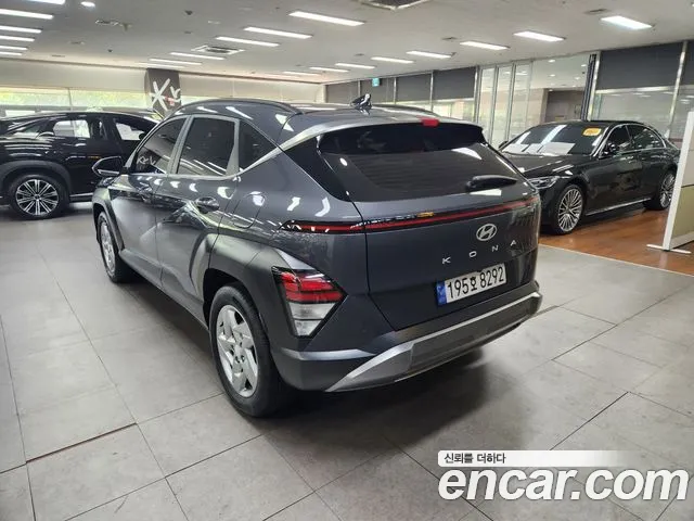 Hyundai Kona 2023 thumb 2