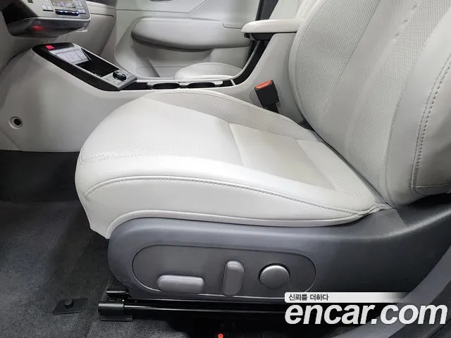 Hyundai Kona 2023 thumb 8