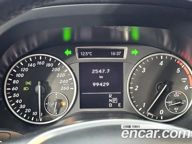 Mercedes-Benz B-Class 2014 thumb 7