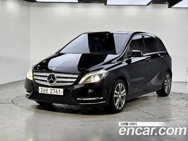 Mercedes-Benz B-Class 2014 thumb 11