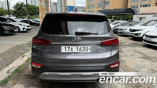 Hyundai Santa Fe 2018 thumb 6