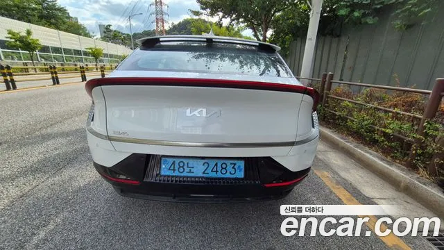 Kia EV6 2022 thumb 6