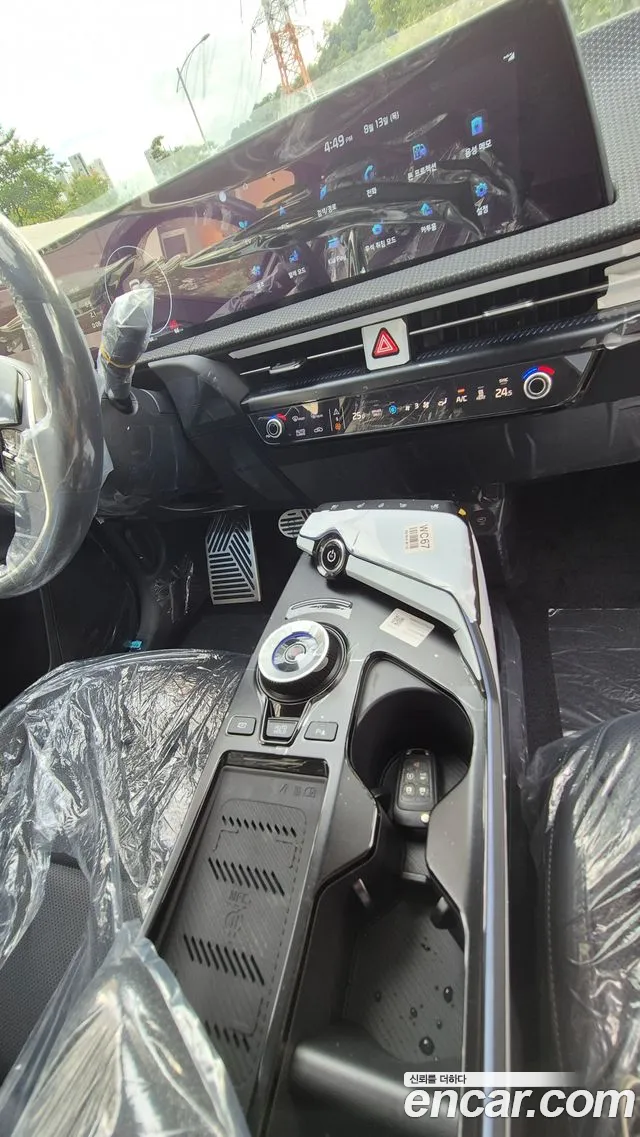 Kia EV6 2022 thumb 11