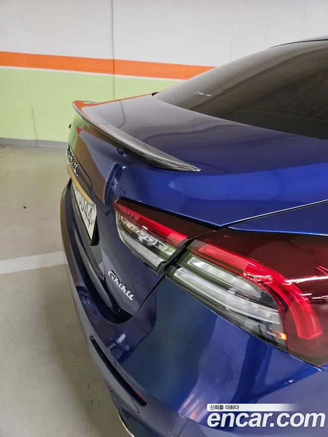Maserati Ghibli 2018 thumb 2