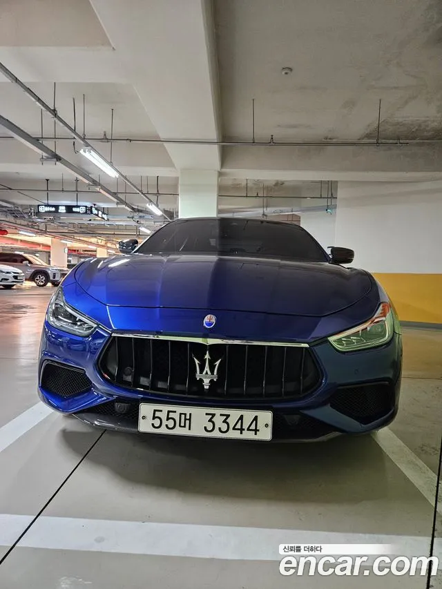 Maserati Ghibli 2018 thumb 3