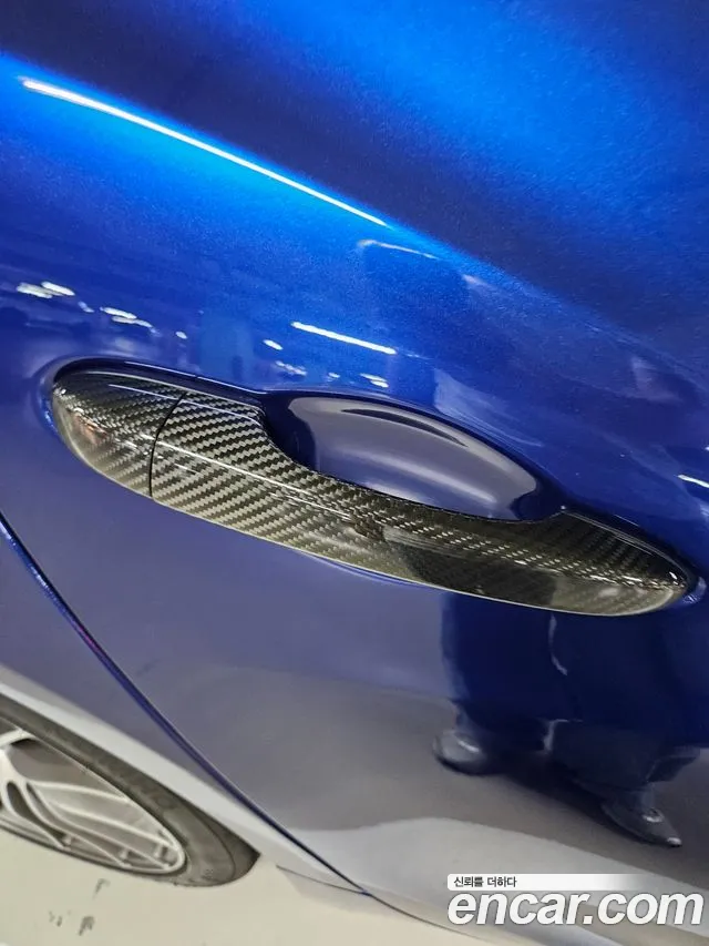 Maserati Ghibli 2018 thumb 7