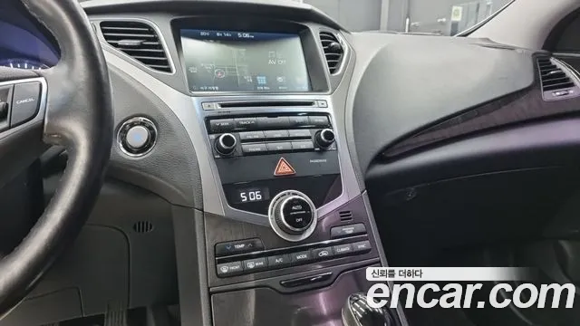 Hyundai Grandeur 2016 thumb 7
