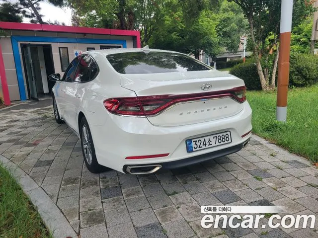 Hyundai Grandeur 2018 thumb 2
