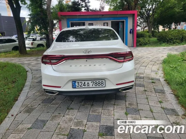 Hyundai Grandeur 2018 thumb 4