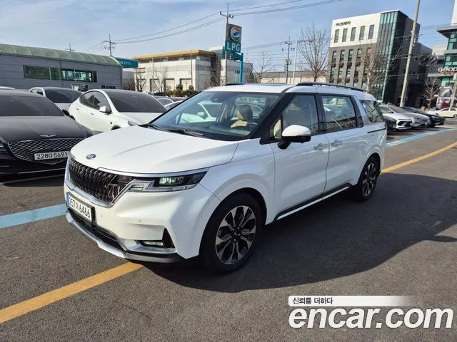 Kia Carnival 2020 thumb 2
