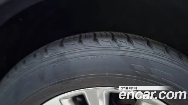 Hyundai Santa Fe 2016 thumb 5