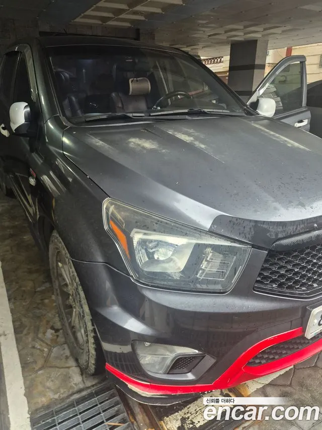 KG_Mobility_Ssangyong KORANDO 2012 thumb 2
