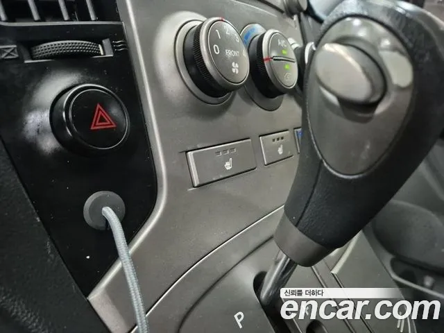 Hyundai Starex 2012 thumb 8