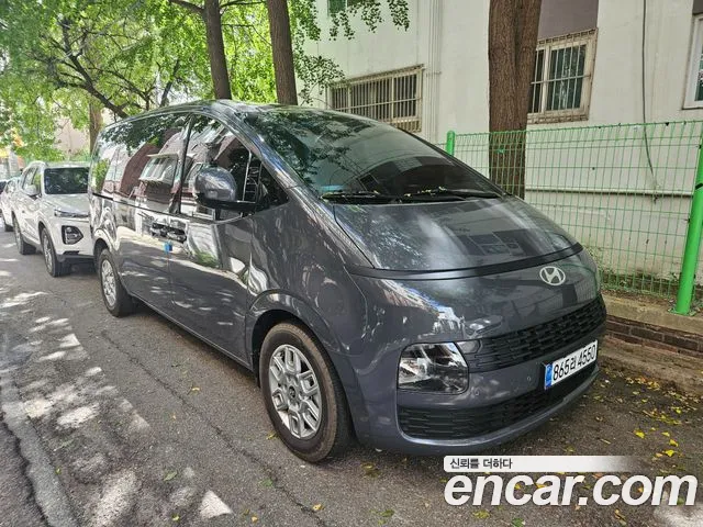 Hyundai Staria 2026 thumb 11
