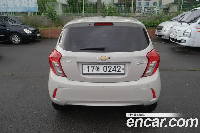 Chevrolet Spark 2016 thumb 4