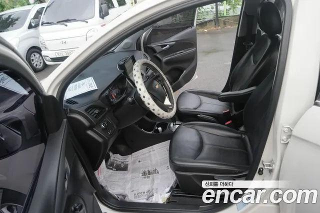 Chevrolet Spark 2016 thumb 10