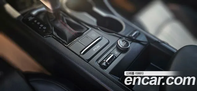 Kia K5 2022 thumb 10