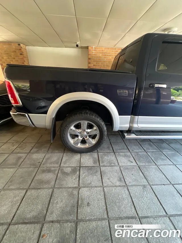 Dodge Ram Pick Up 2014 thumb 5
