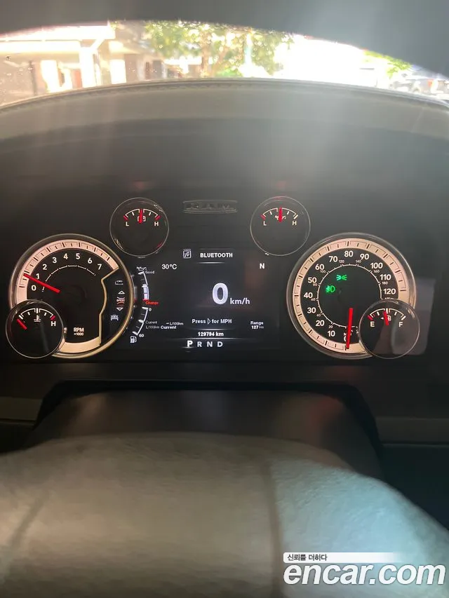 Dodge Ram Pick Up 2014 thumb 8