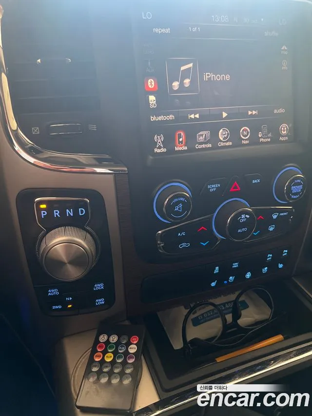 Dodge Ram Pick Up 2014 thumb 9
