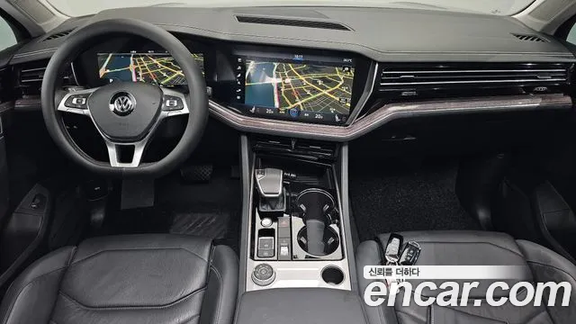 Volkswagen Touareg 2020 thumb 6