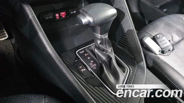 Kia Niro 2018 thumb 9