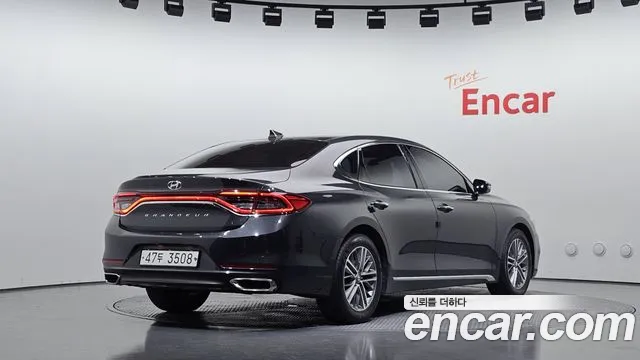 Hyundai Grandeur 2017 thumb 2