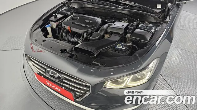 Hyundai Grandeur 2017 thumb 6