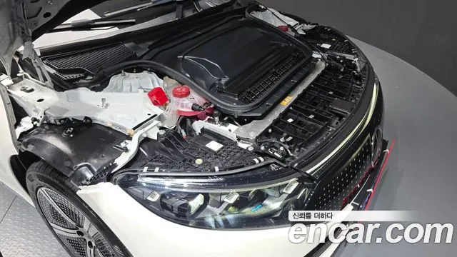 Mercedes-Benz EQS 2022 thumb 6