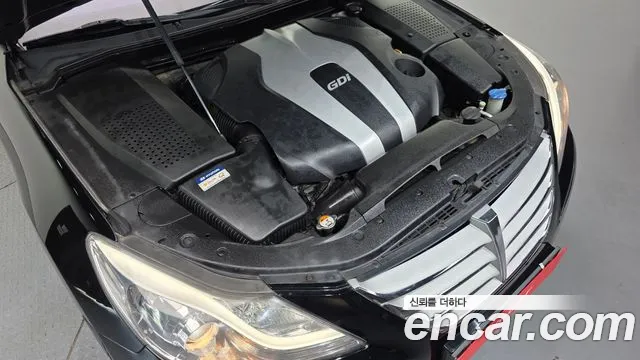 Hyundai Genesis 2012 thumb 6