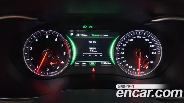 Genesis G70 2019 thumb 8