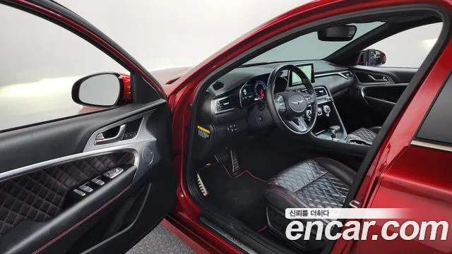 Genesis G70 2019 thumb 10