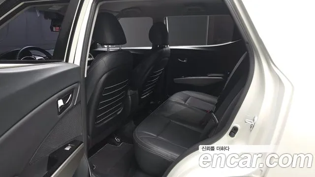 KG_Mobility_Ssangyong TIBOLI 2016 thumb 11