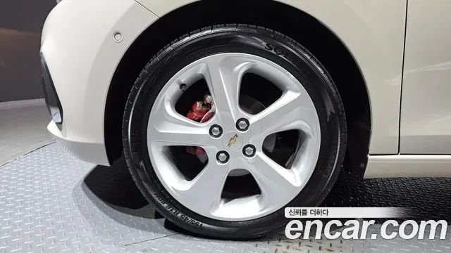 Chevrolet Spark 2016 thumb 5