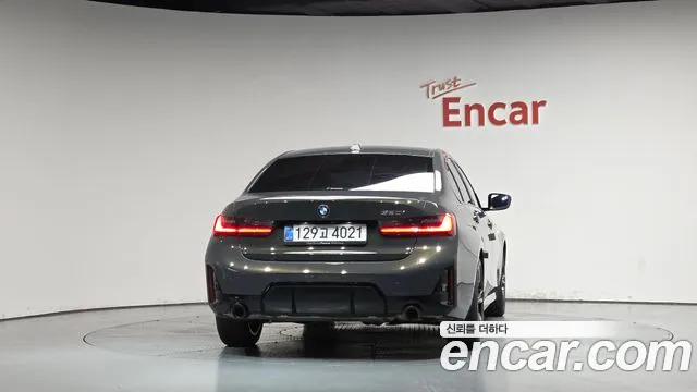 BMW 3 серии 2025 thumb 3