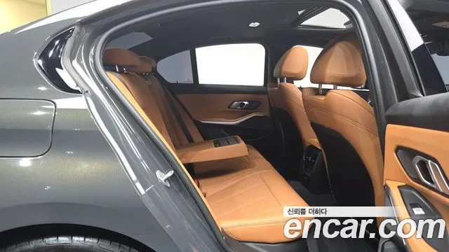 BMW 3 серии 2025 thumb 10