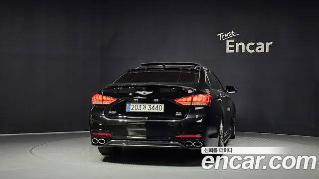 Genesis G80 2016 thumb 4