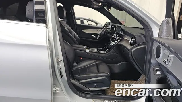 Mercedes-Benz GLC 2020 thumb 11