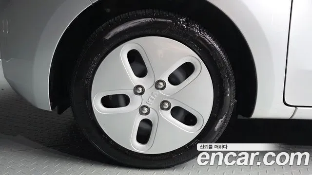 Kia Ray 2019 thumb 5