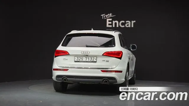 Audi Q5 2014 thumb 4