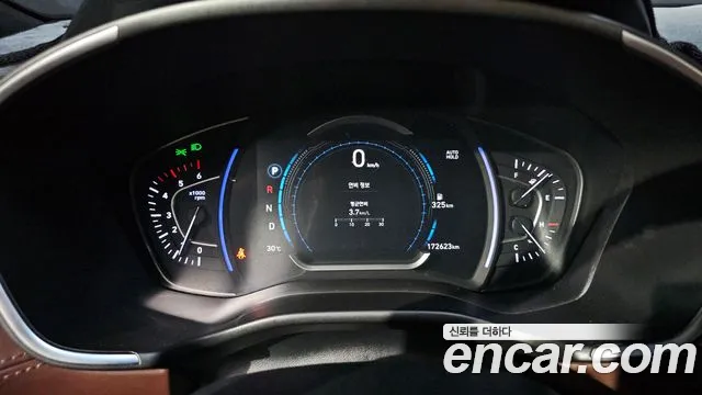 Hyundai Santa Fe 2018 thumb 8