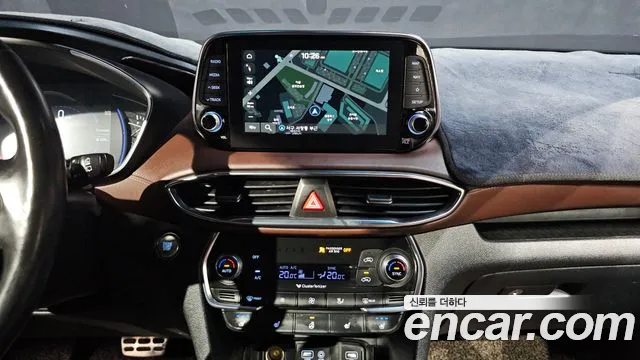 Hyundai Santa Fe 2018 thumb 12