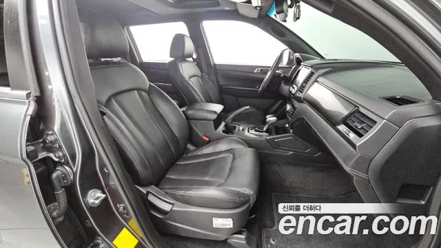 KG_Mobility_Ssangyong Rexton 2022 thumb 11